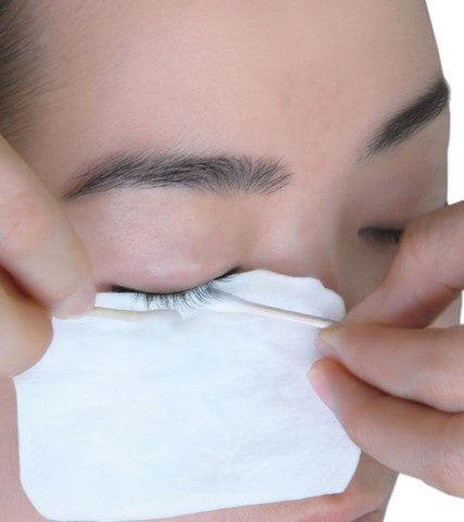 Tips for Removing Eyelash Extensions